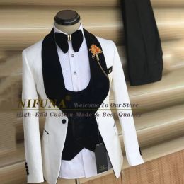 Suits 2023 TailorMade Lastest 3 Piece Men Suits White Jacquard Black Velvet Lapel Fashion Slim Wedding Prom Tuxedo Jacket Vest Pants