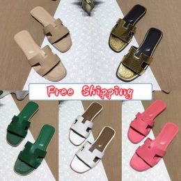 spedizione gratuita nuovo stile Estate top Designer sandalo Outwear Leisure Vacation Slides Beach Pantofole piatte moda Scarpe in vera pelle per donna taglia 35-43