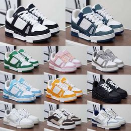 2024 New Designer Shoes, Casual Shoes, Denim Canvas Leather, White Green, Red Blue Sports Shoes