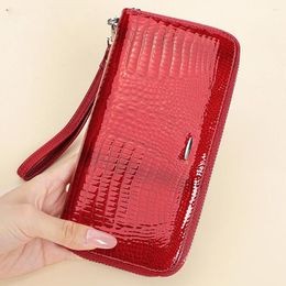 Wallets Large Capacity Woman Clutch Bag With Wristlet Genuine Leather Female Evening Purse Phone Pouch Fashion Lady Long