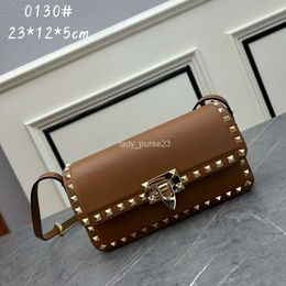 Small Thin Bags 2024 Lock Designer Rock Stud Casual Womens Purse Bag New Shoulder Velentino Buckle Cowhide Lady Strap Vsling Rivet Underarm Tide Zxku