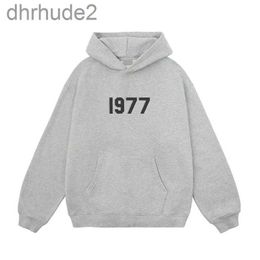Designer Hoodies Mens Hoodie Hooded Number Letter Printed Grey 1977 Classic Versatile Casual Loose Fashion Women Round Neck Cotton Sweater 9EQU