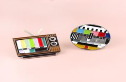 Television Brooches Creative Oldschool TV Screen No Signal Enamel Pin for Women Men Denim Jackets Badge Lapel Pins Kids Jewelry6619970