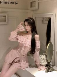 Women's Tracksuits Sweet Style Women Shorts Set Pink Ruffle Edge One Shoulder Shirt Early Spring Casual Pants Two Piece Outfis