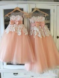 2019 Lovely A Line Tulle Applique Flower Girls Dresses Sheer Neck Bow Sash Girls Pageant Gown For Wedding Party8978450