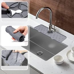 Sink Splash Guard Silicone Faucet Mat for Kitchen Sink Foldable Sink Mat Behind Faucet FMT2172