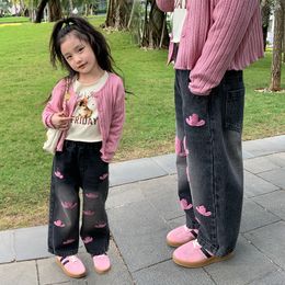 Fashion girls letter embroidery jeans INS kids casual denim pants 2024 spring children straight cowboys pants S1129