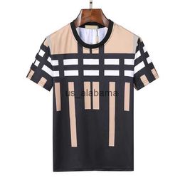 Men's T-Shirts Mens shirt Summer Design Plaid Shortsleeved shirt Fashion Brand Luxury Designer Business tshirt 240301