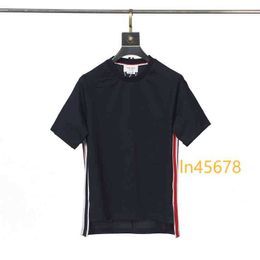 2024 Brun Tb Yarn Dyed Round Neck Sleeve Red White and Blue Ribbon Korean Casual T-shirt American Pullover Art Four Stripes Versatile High Street Young