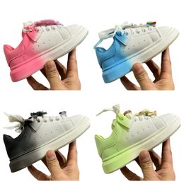 2024 top Casual Shoes Designer Leather Lace Up Kids Shoes Fashion Platform Sneakers Luxury Velvet Suede Size EUR 26-37