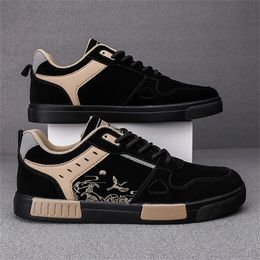 Mens Sneakers Laceup Business Travel Shoes Brand Classic Lightweight Skate Canvas Nonslip Sweatabsorbent 240219