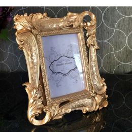 Frame 6 Inch Resin Photo Frame Classical Floral Texture Family Portrait Nightstand Desktop Golden Picture Frames Vintage Home Decor