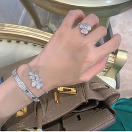 vanclef bracelet vanclef necklace Fashion Classic four leaf clover bracelet Desginer Van Cleff bracelet Vcas clover Fanjia Jewellery Flower Ring Full Diamond Clover