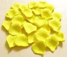 10 bags White Yellow silk rose petal petals wedding Favours party decoration 1000 pcs3419532