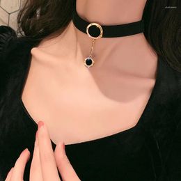 Chains JWER Korea Sexy Collarbone Chain Necklace Women's Short Rhinestone Black Wide Brim Cover Neck Jewellery Choker Band