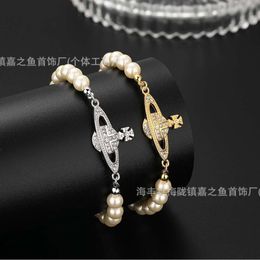 Designer Viviennes Westwoods High Version New Classic Empress Dowager Saturn Saturn Bracelet With Diamond Inlay Light Luxury Trend Female Live Streaming 2024