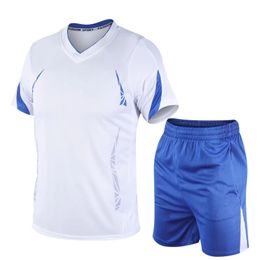 Sports suit mens summer fitness short sleeve Tshirt fast drying clothes running loose casual Sportswear large 240219