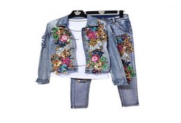 European Style Fashion Pants Outfits Women Long Sleeve Flower Sequins Denim Short Jacket Jeans TwoPiece Set Female Tide H957 Wo1123188