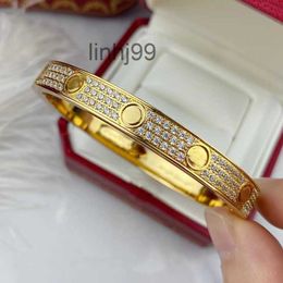 Bangle Designer c Arter Gold Bracelets Ladies Bracelet Diamond Luxury Advanced Materials Jewellery Width 7mm Hidden Inlay Technology Fade w 73z64KUP