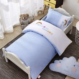 Solid Colour Embroidery Threepiece Suit Baby Bedding Set Kindergarten Childrens Cartoon Pure Cotton Kid Present Without Inner 240220