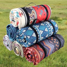 Mat Outdoor Camping Mat Fashion Nation Style Printed Thickened Portable Moistureproof Mat for Family Picnic Beach Child Playing Pad