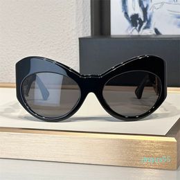 Sunglasses For Men Women Designers Fashion Retro Eyewear Outdoor Beach Oval Style Goggles UV400 Anti-Ultraviolet Full Frame Random Box