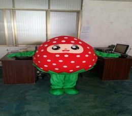 2017 High quality strawberry mascot costume cute cartoon clothing factory Customised private custom props walking dolls doll cloth6883157