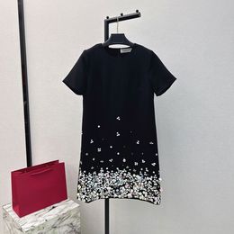 Designer -Trend 2024 Neues Frauen -High -End -Kleid 3D -Blume Pailletten Dekorationsstil schlampiger kurzer Rock