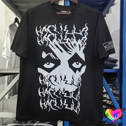 Crew Neck Graffiti T-shirt Men Women Print Tee 2024ss Black Tops Loose Fit Short Sleeve Tshirts