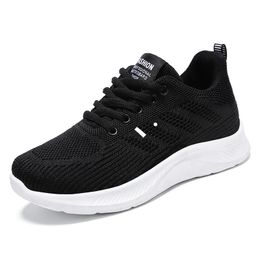 GAI men and women running shoes for summer comfort black and white sport 00022