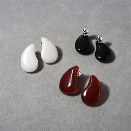 2023 New Droplet Shaped Red and White Agate Earringsand Earrings for Women with Unique Design High Grade Light Luxury Style Earrings Versatile Style