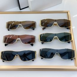 CL40283U Steampunk-Sonnenbrille mit einteiliger Linse, für Herren und Damen, Sommer, beliebt, Designer, stilvoll, Outdoor, Fahren, Anti-Ultraviolett, Retro-Lunettes, Metallbrille mit Box