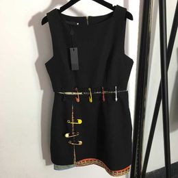 Basic Dresses Patchwork Dress Black Pin Dresses Sexy Sleeveless Skirts Elegant Charm Female Dress Vest Hollow Waist Skirt Clothing 240302