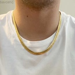 Pendant Necklaces Hiphop Gold Chain For Men Hip Hop Chain Necklace 8MM 14k Yellow Gold Curb Long Chain Necklaces Mens Jewelry Colar Collier 240302