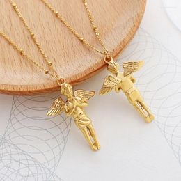 Pendants Amaiyllis 18K Gold Light Luxury Prayer Angel Boy Clavicle Necklace Pendant Simple Amulet Jewellery For Lovers Gift