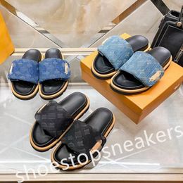 2024 Women Men New Sandals Designer Brand Flat Comfortable Slippers Velcro Slippers Fashion Easy Wear Style Slippers Denim Fabric Sandals Slippers Size 35-42