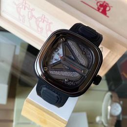 SV factory high-quality watch M3-01 watch sapphire glass mirror cowhide strap 316 fine steel case 8215 mechanical movement 47MM