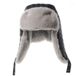 Berets Unisex Winter Outdoor Faux Fur Lei Feng Hats Warm Windproof Thicken Russian Ushanka Earflap Snow Cap