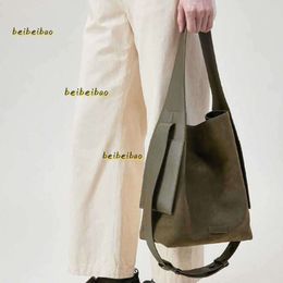 Aktentaschen Totes Songmont Taschen 2023 neue Mode-Beuteltasche Song Monts Wildleder-Ohr-Einkaufstasche Designer s Lazy Commuter Kapazität One-Shoulder-Crossbody für Frauen