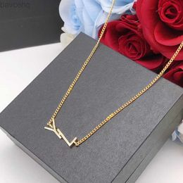 Simple Pendant Necklaces initial dainty pendant designer choker necklace 14K gold plated thin chain pendant choker light weight necklaces 240302