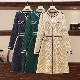 Basic Dresses Runway Designer Women Single Breasted Sweater Dress Spring Autumn Green Plaid Knitting Bright Silk Vestido S-4XL 240302