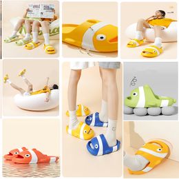 Slippers Summer Home Slippers Men/Women Indoor Soft Bottom Sandals Eva Cool Luxury Slides Designer Light Beach Shoes1