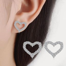 Stud Earrings Authentic 925 Sterling Silver For Women Romantic Heart Shiny Clear CZ Wedding Engagement Jewellery YGE1389