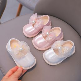 Baby Shoes 2024 Spring New Kids Shoes Bow Princess Small Leather Shoes White Toddler Shoes Soft Soles Buckle Baby Girls Shoes First Walkers