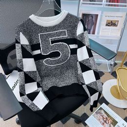 Small Fragrant Wind Double sided Jacquard Color Block 5-word Pattern Sweater for Womens Autumn and Winter Loose Design Feel Casual Knitted Top