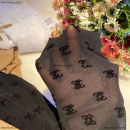 23Ss F/C/B/T/G Designer Channel Sexy Lace Stocking Tights Women Fashion Thin Leggings Mesh Cucci Soft Breathable Hollow Textile Letter Black Silk Socks 626