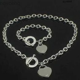 40jz Pendant Necklaces Luxury Designer Classic Sterling Silver Heart Bangle Add Bracelet Set Shape Original Fashion 240302