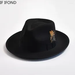Berets Black Vintage Soft Wool Felt Fedora Hat For Men Fashion Panama Trilby Jazz Feather Decoration Gentleman Party Dress Cap
