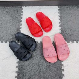 Designer Kids slipper Cut out Two G Sandals boys girls Rubber Hollow out slide sandal Black pink red Slippers Summer Beach Flat Slides children baby Flip Flops scuffs