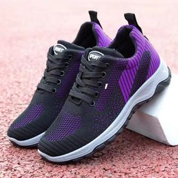 Soft sports running shoes with breathable women balck white womans 01299